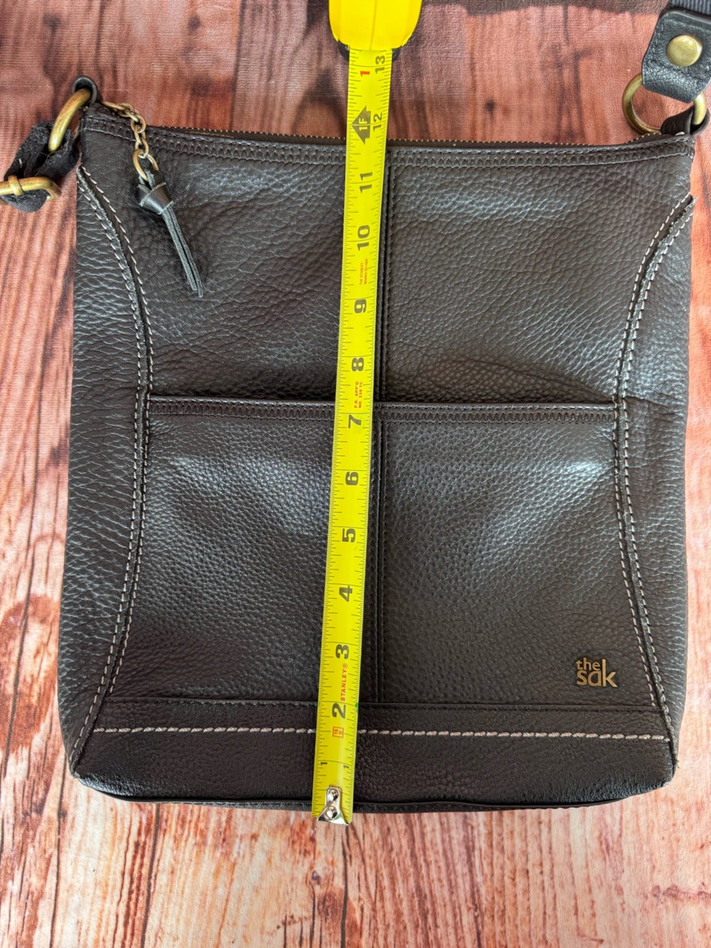 The Sak Black Pebbled Leather Crossbody Bag - Picture 9 of 11
